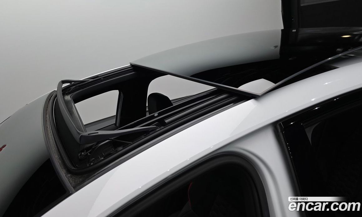 Audi RS3 (8Y) фото 15
