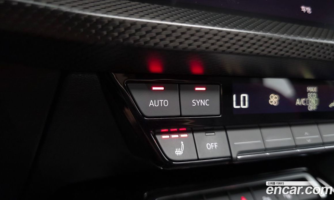 Audi RS3 (8Y) фото 30