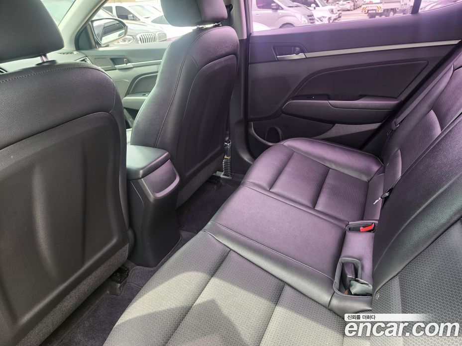 Hyundai Avante (AD) 6th Gen фото 13