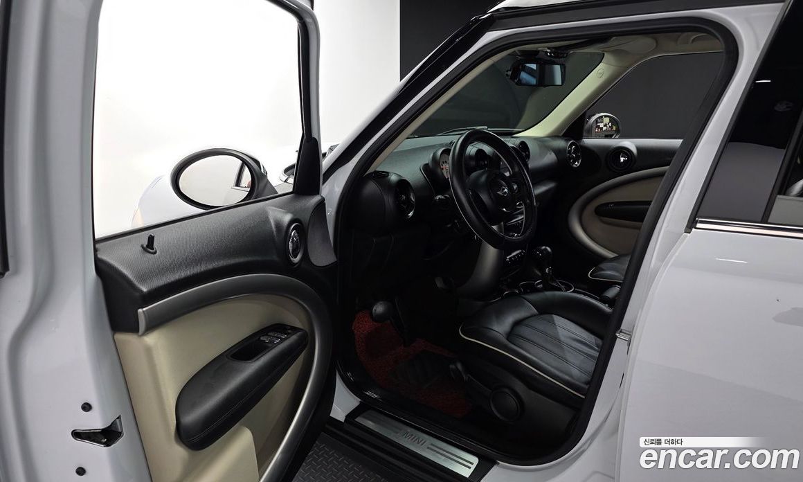 Mini Cooper Countryman D фото 10