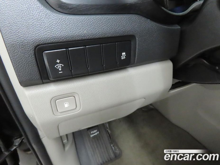Kia Carnival 3rd Gen Restyling фото 11