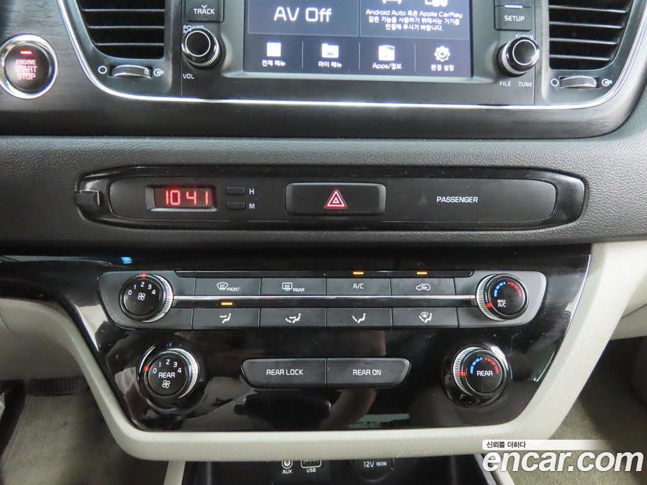 Kia Carnival 3rd Gen Restyling фото 12