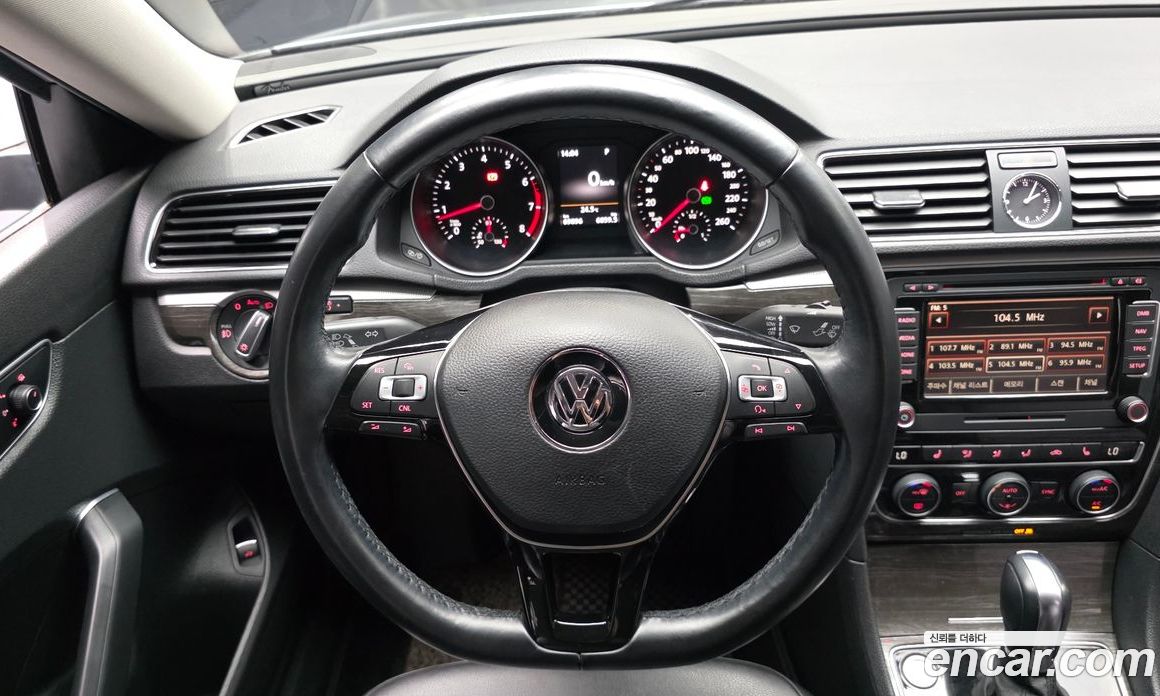 Volkswagen Passat (B8) фото 13
