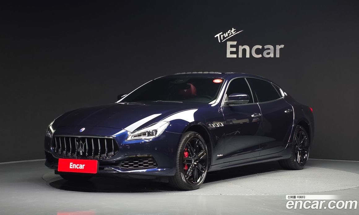 Maserati Quattroporte