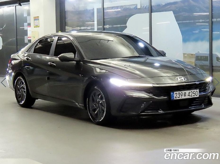 Hyundai Avante Hybrid (CN7) Restyling з Кореї