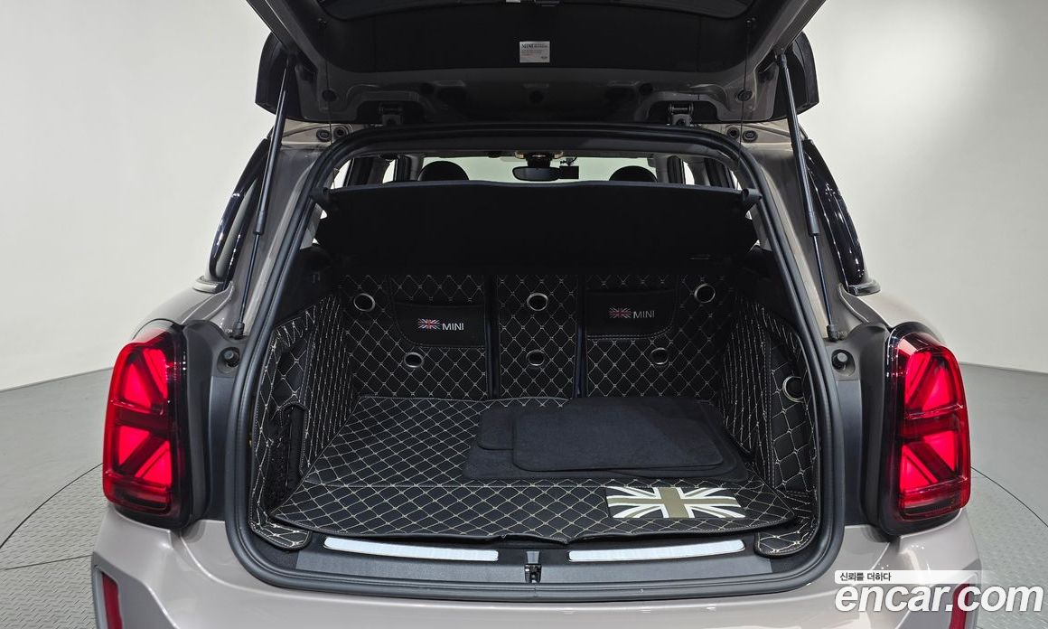 Mini Cooper Countryman S фото 16