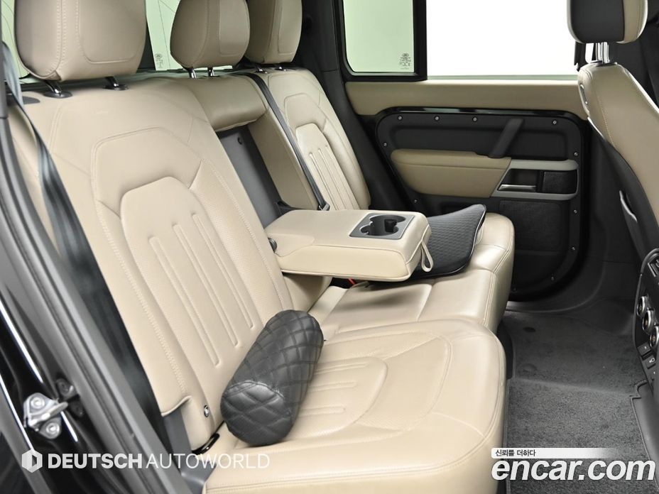 Land Rover Defender (L663) фото 12
