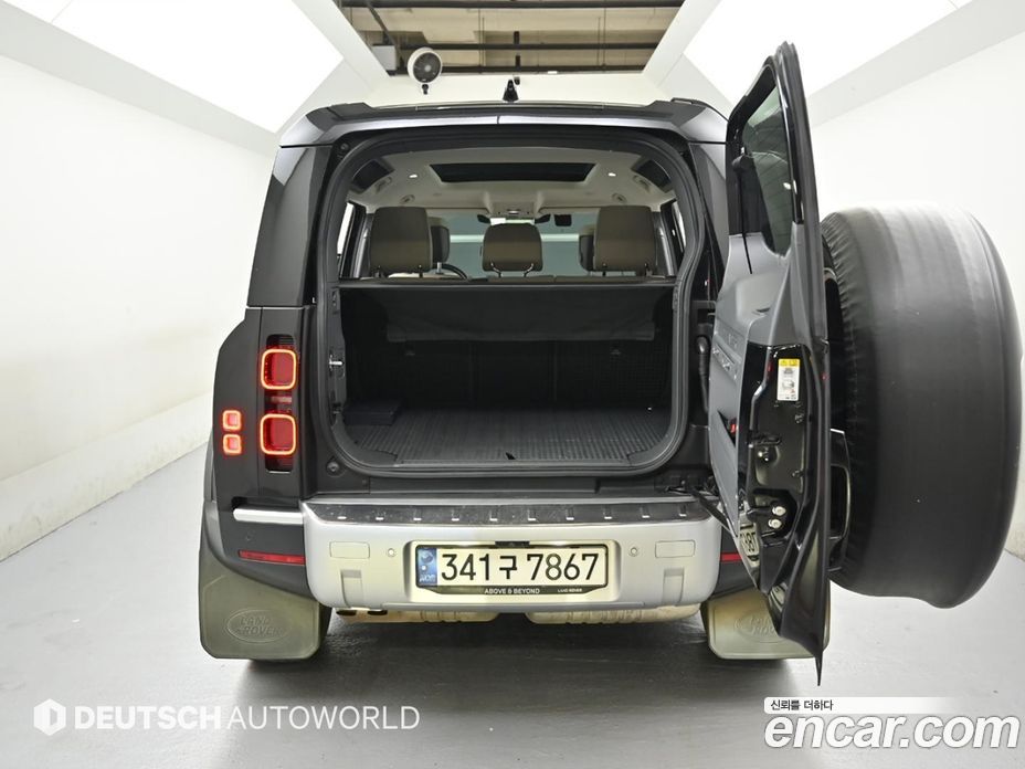 Land Rover Defender (L663) фото 19