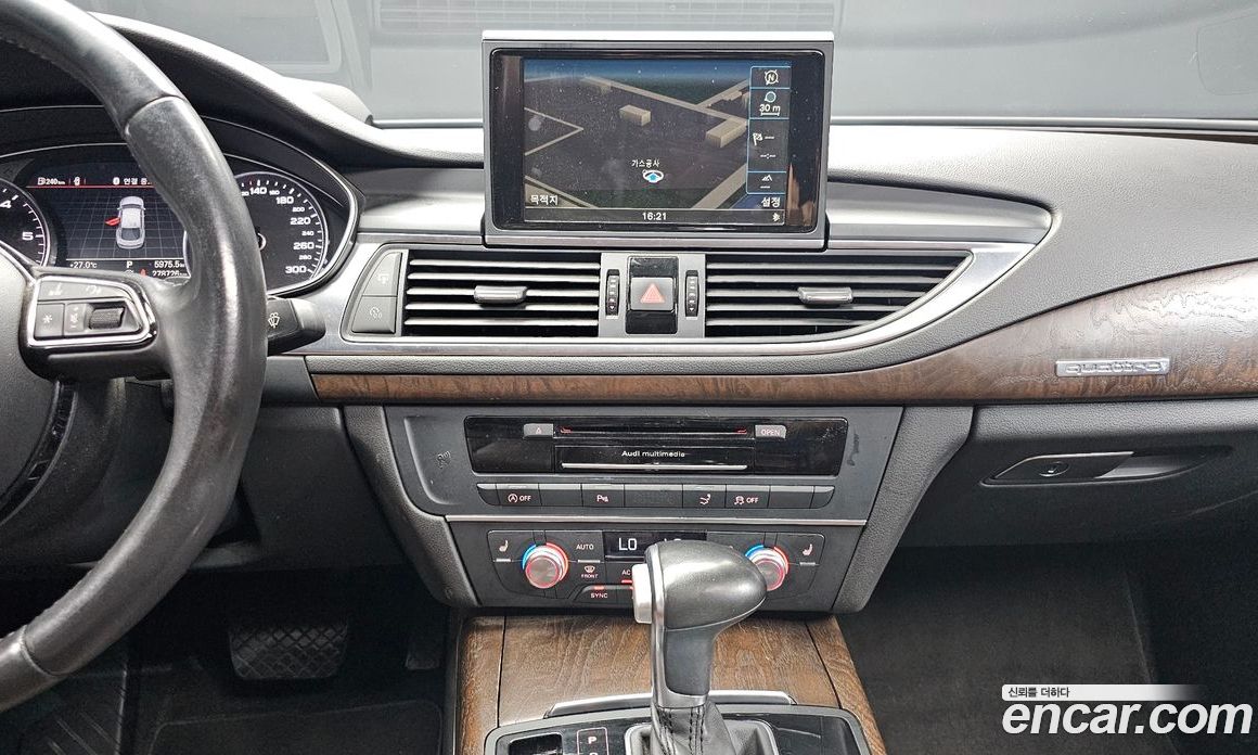 Audi A7 фото 13