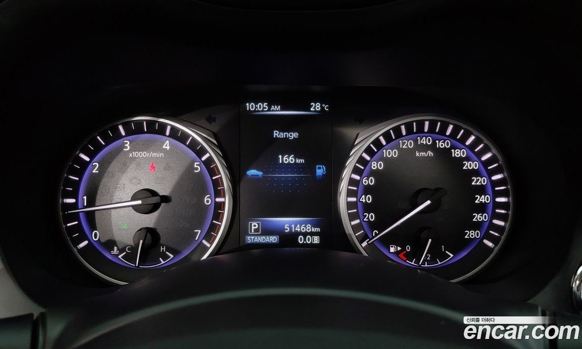Infiniti Q50 фото 6