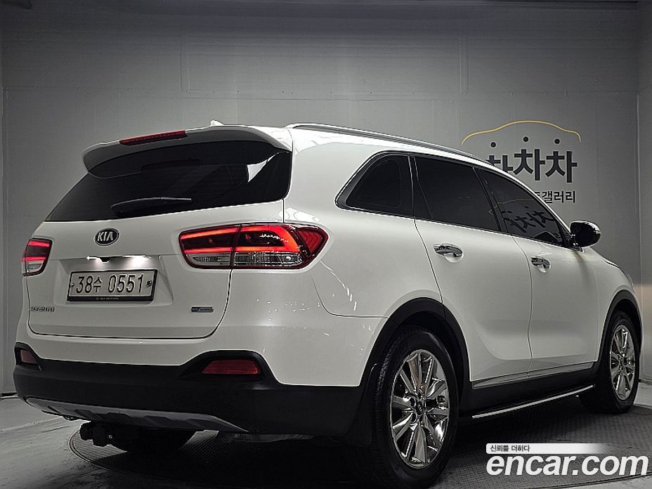 Kia Sorento 3rd Gen фото 4