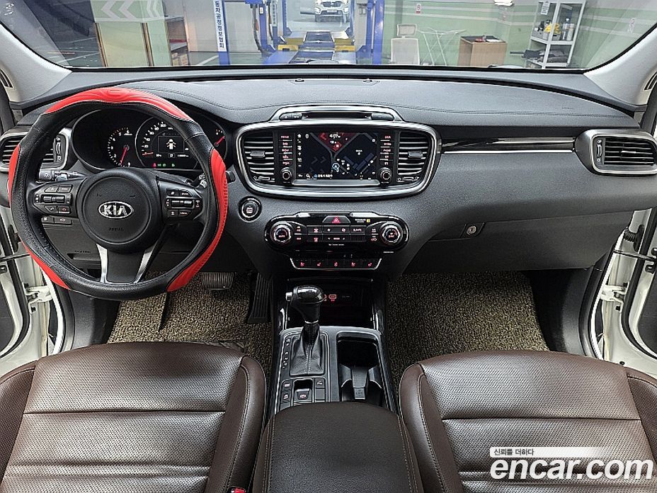 Kia Sorento 3rd Gen фото 6