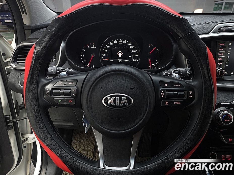 Kia Sorento 3rd Gen фото 11
