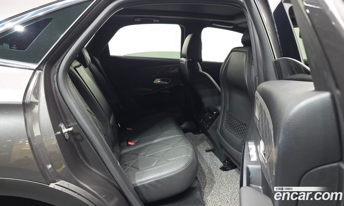 Citroen / DS DS7 Crossback фото 12