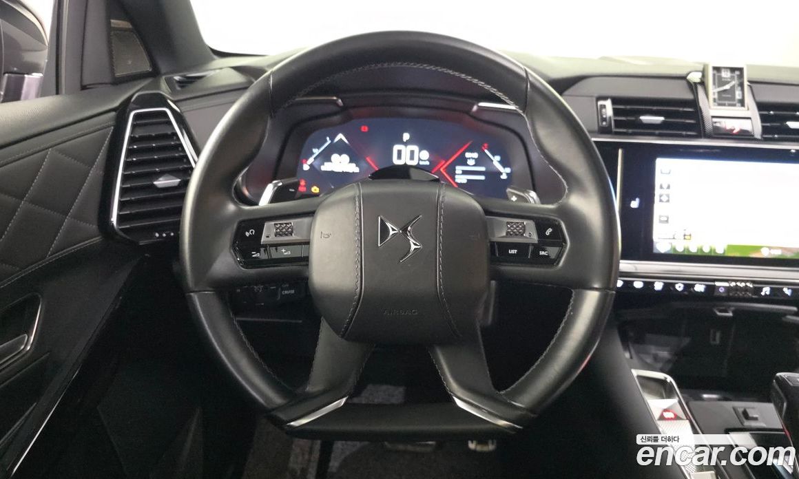 Citroen / DS DS7 Crossback фото 14