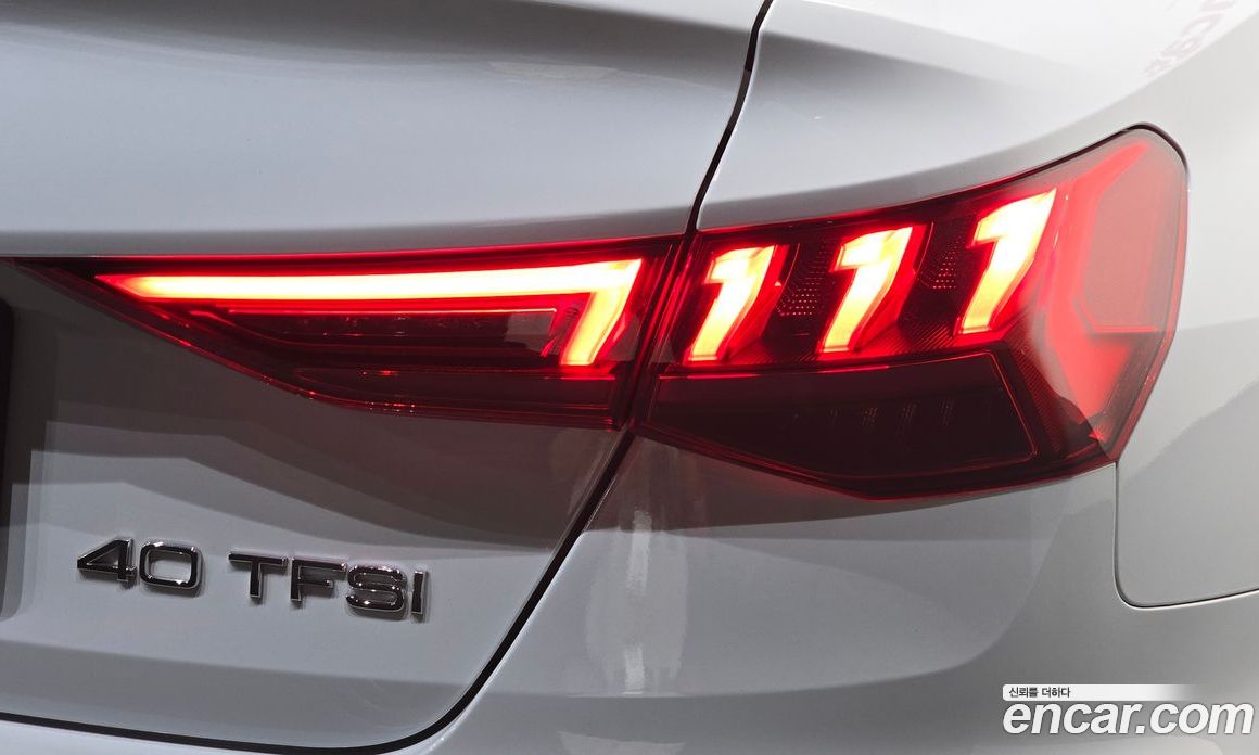 Audi A3 (8Y) фото 23