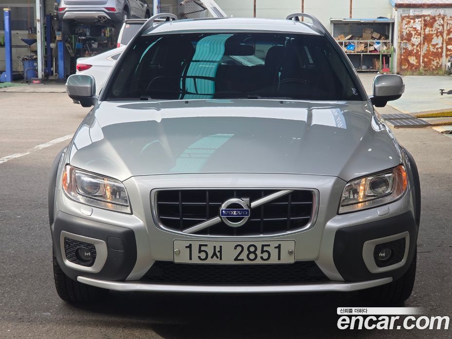 Volvo XC70 фото 3