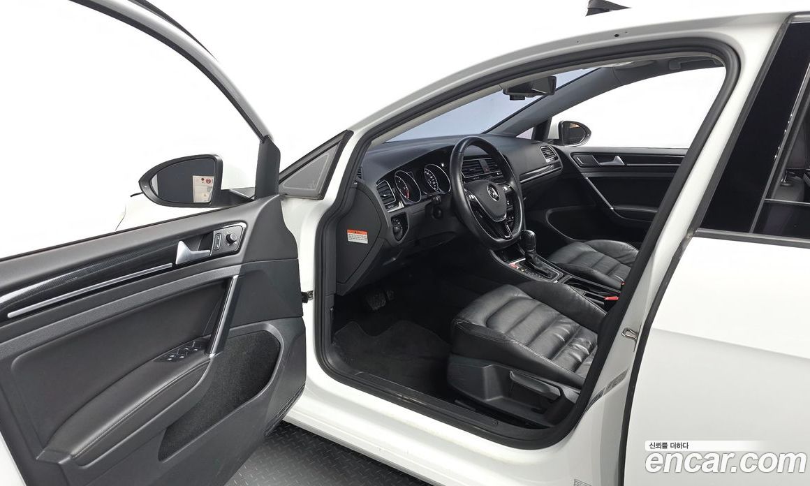 Volkswagen Golf 7th Gen фото 10