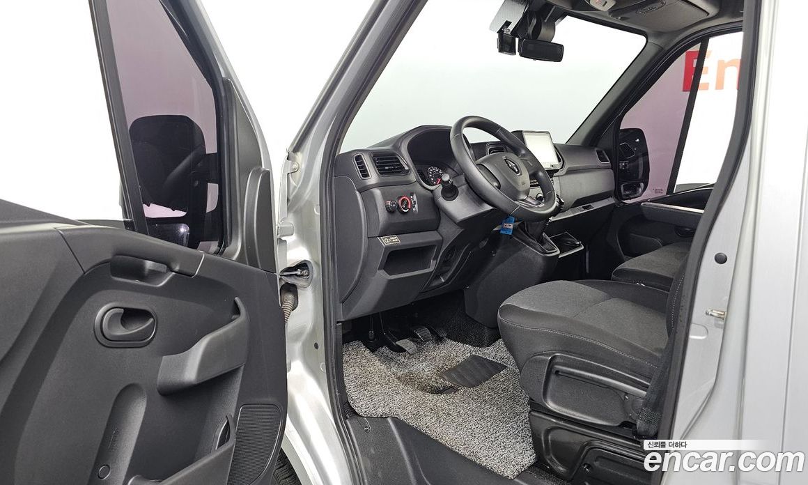 Renault Korea (Samsung) Master фото 10