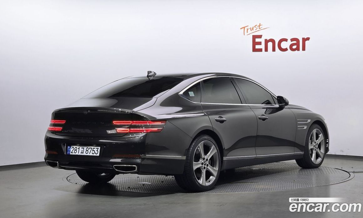 Genesis G80 (RG3) фото 2