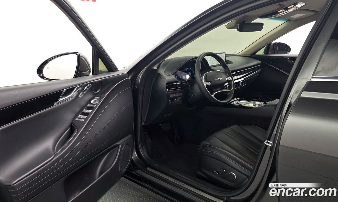 Genesis G80 (RG3) фото 10