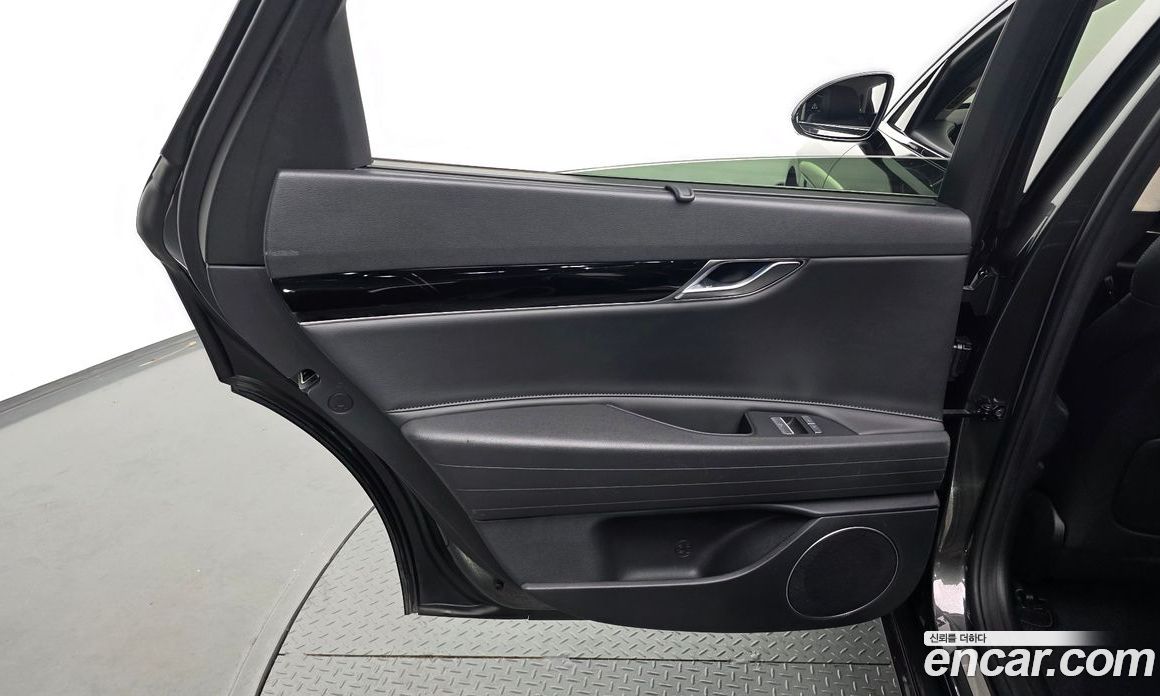 Genesis G80 (RG3) фото 25