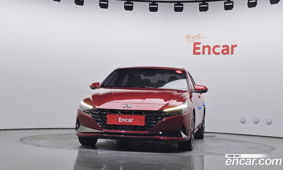 Hyundai Avante (CN7) фото 3