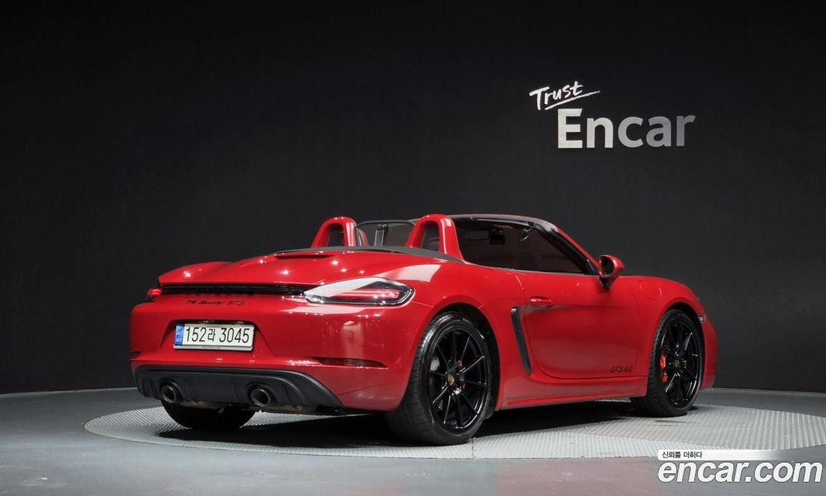 Porsche 718 Boxster фото 2