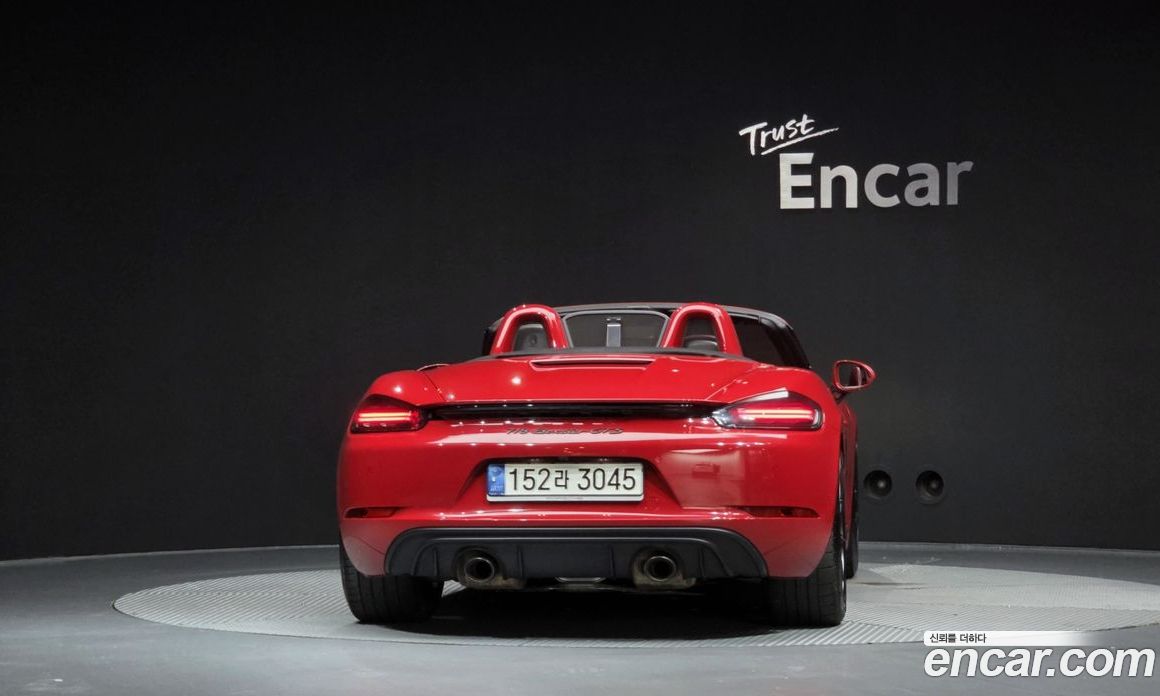 Porsche 718 Boxster фото 4