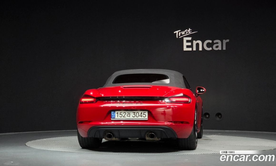 Porsche 718 Boxster фото 27