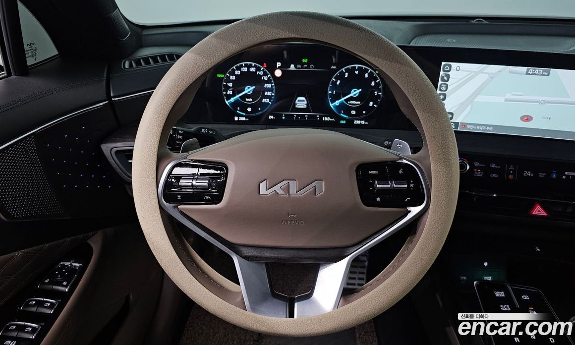 Kia K8 Hybrid фото 14