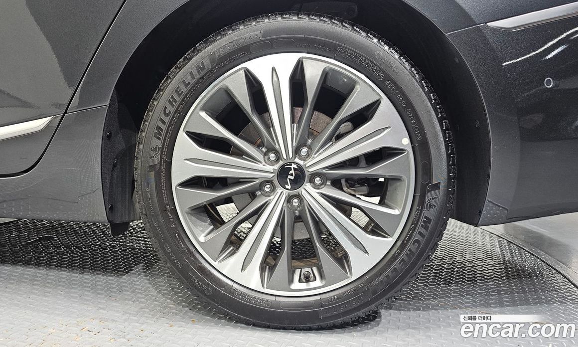Kia K8 Hybrid фото 21