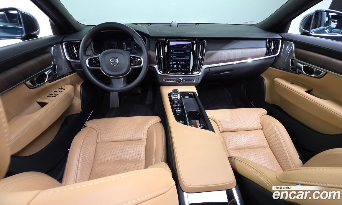 Volvo S90 фото 7