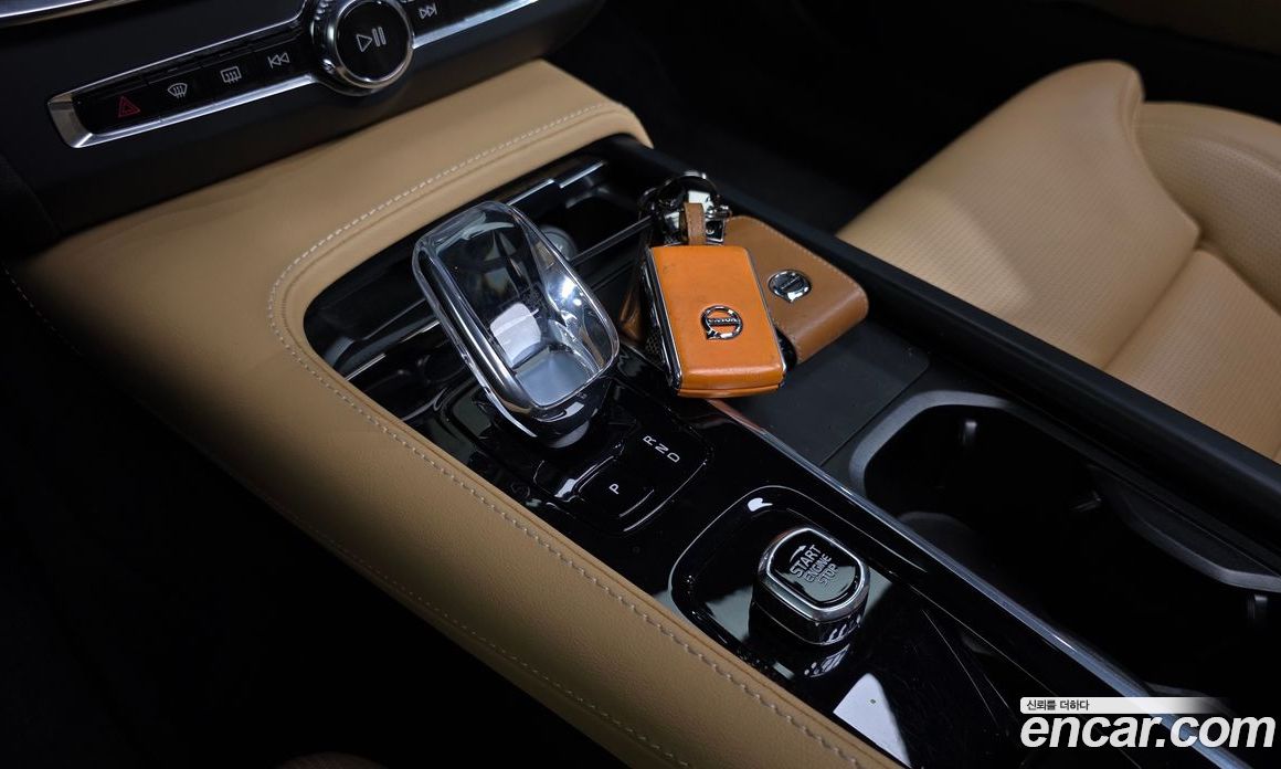 Volvo S90 фото 9