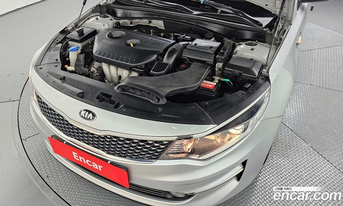 Kia K5 2nd Gen фото 6