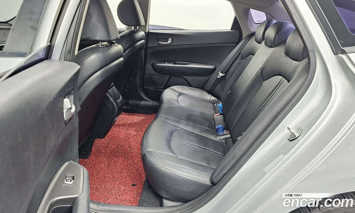 Kia K5 2nd Gen фото 12