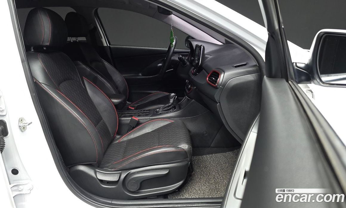 Hyundai i30 3rd Gen фото 11