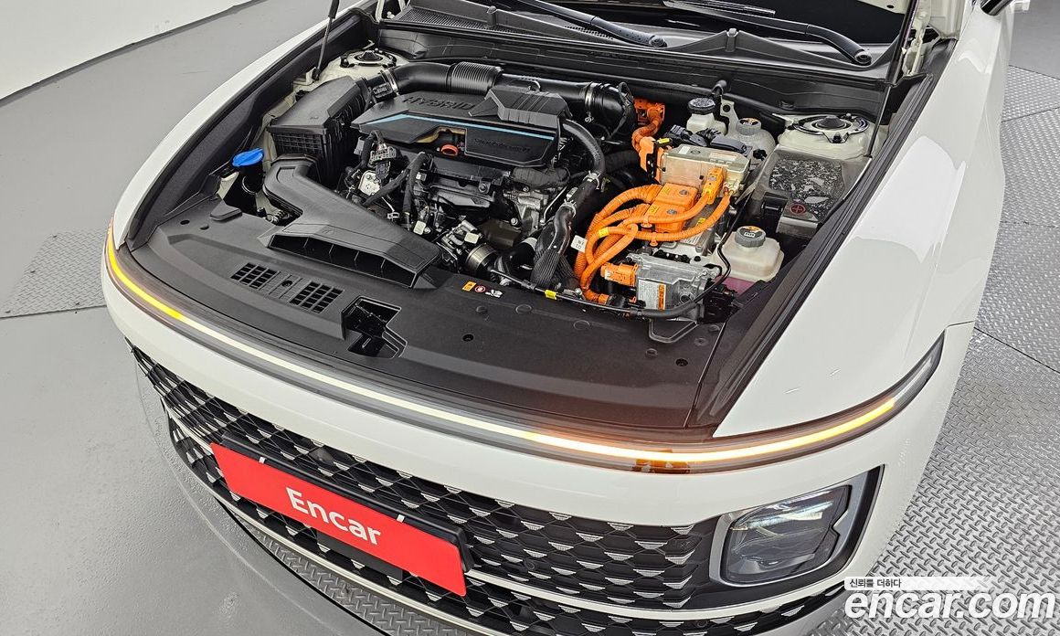 Hyundai Grandeur Hybrid (GN7) фото 6