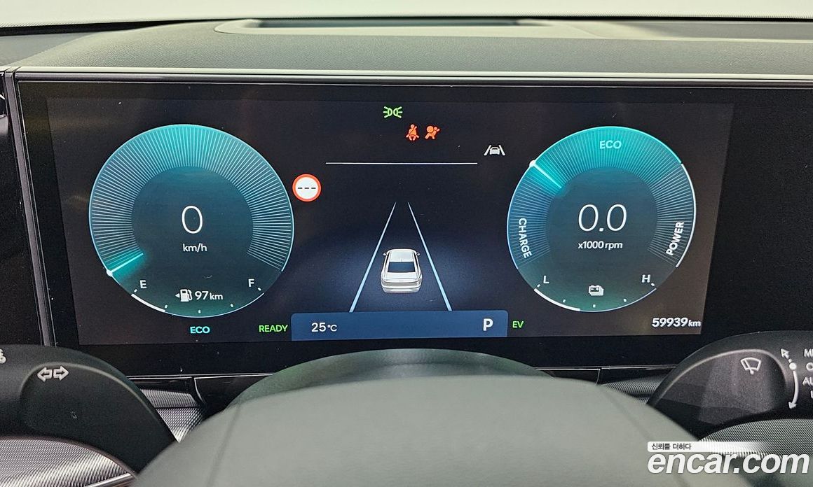 Hyundai Grandeur Hybrid (GN7) фото 8