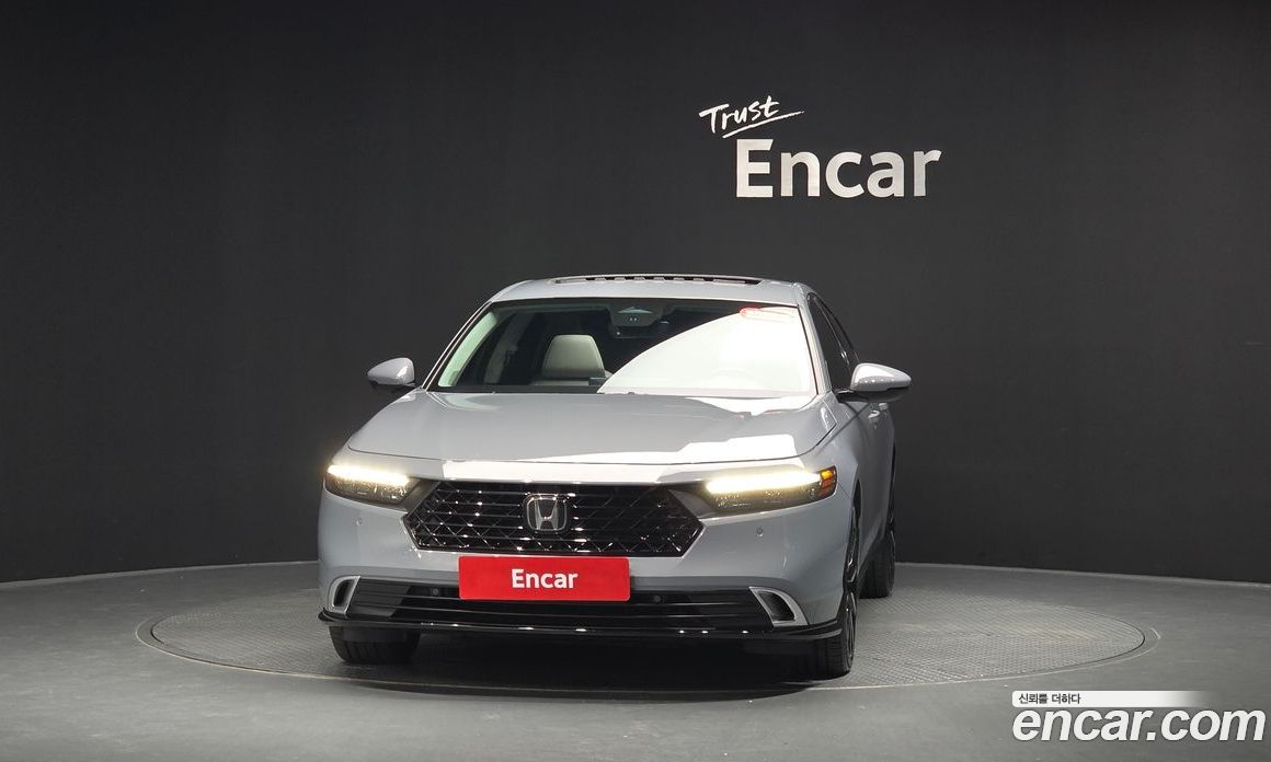 Honda Accord 11th Gen фото 3