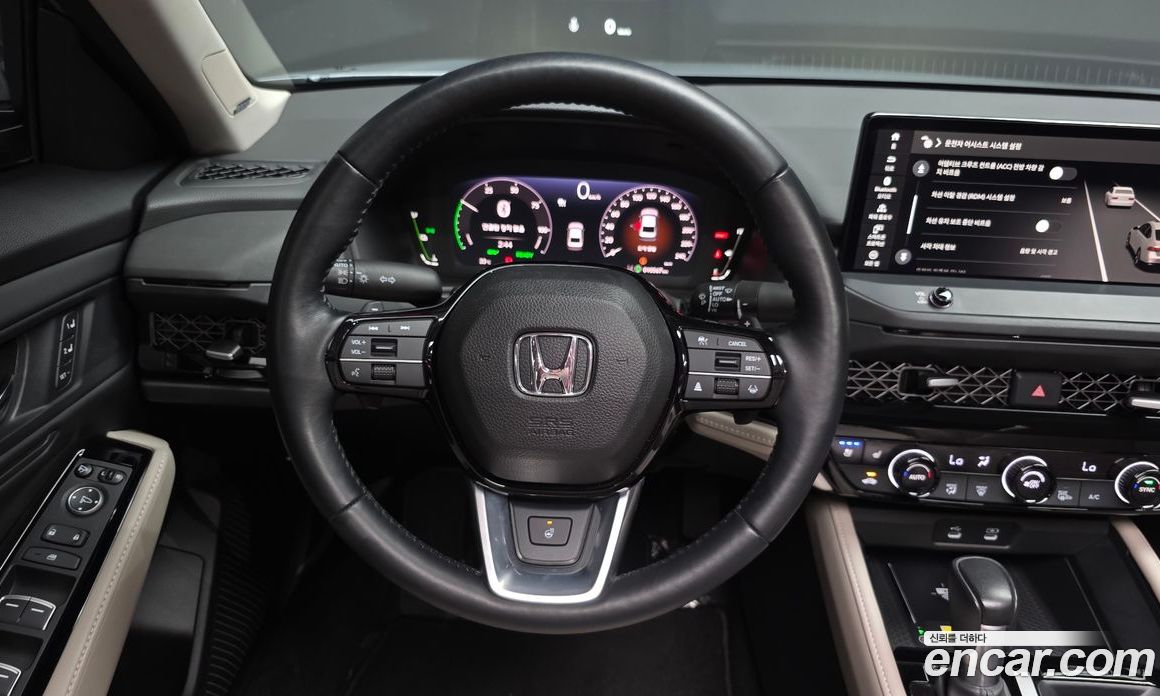 Honda Accord 11th Gen фото 14