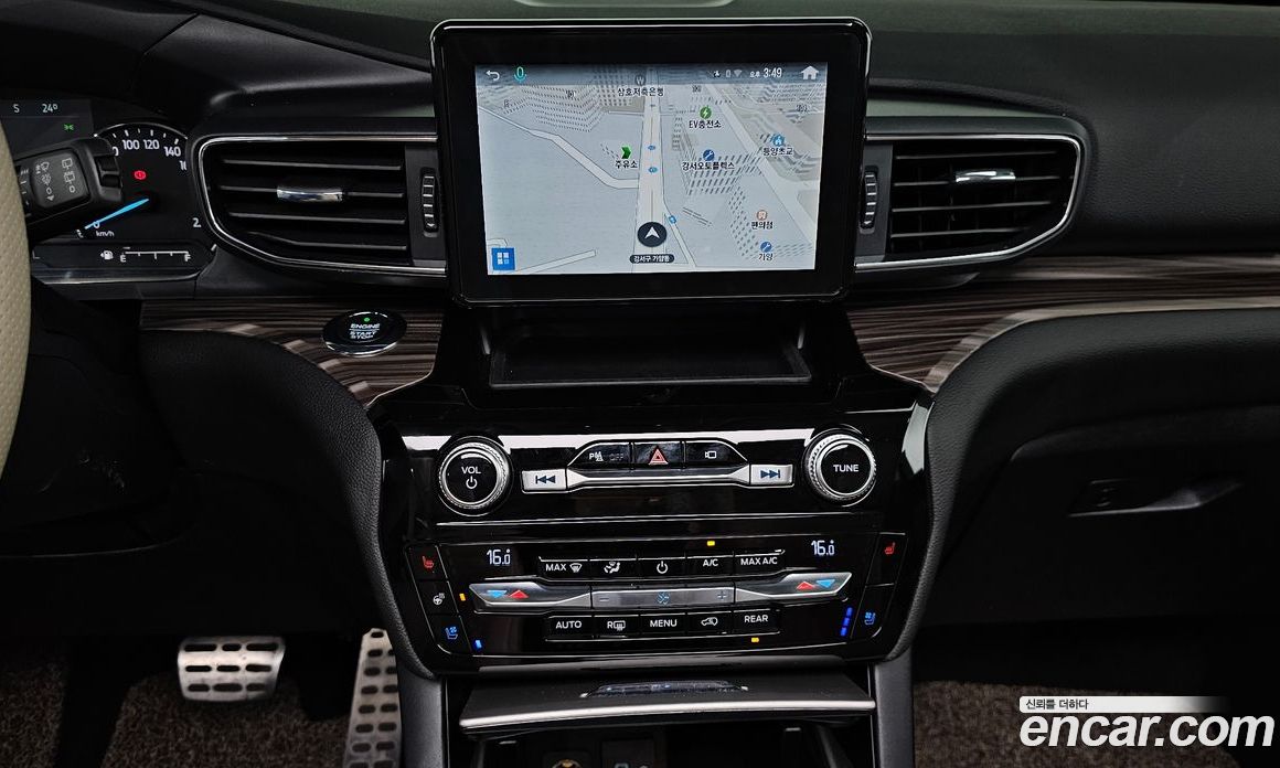 Ford Explorer 6th Gen фото 13