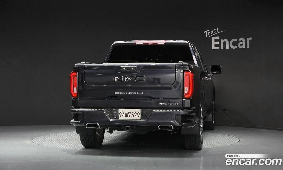 GMC Sierra фото 4