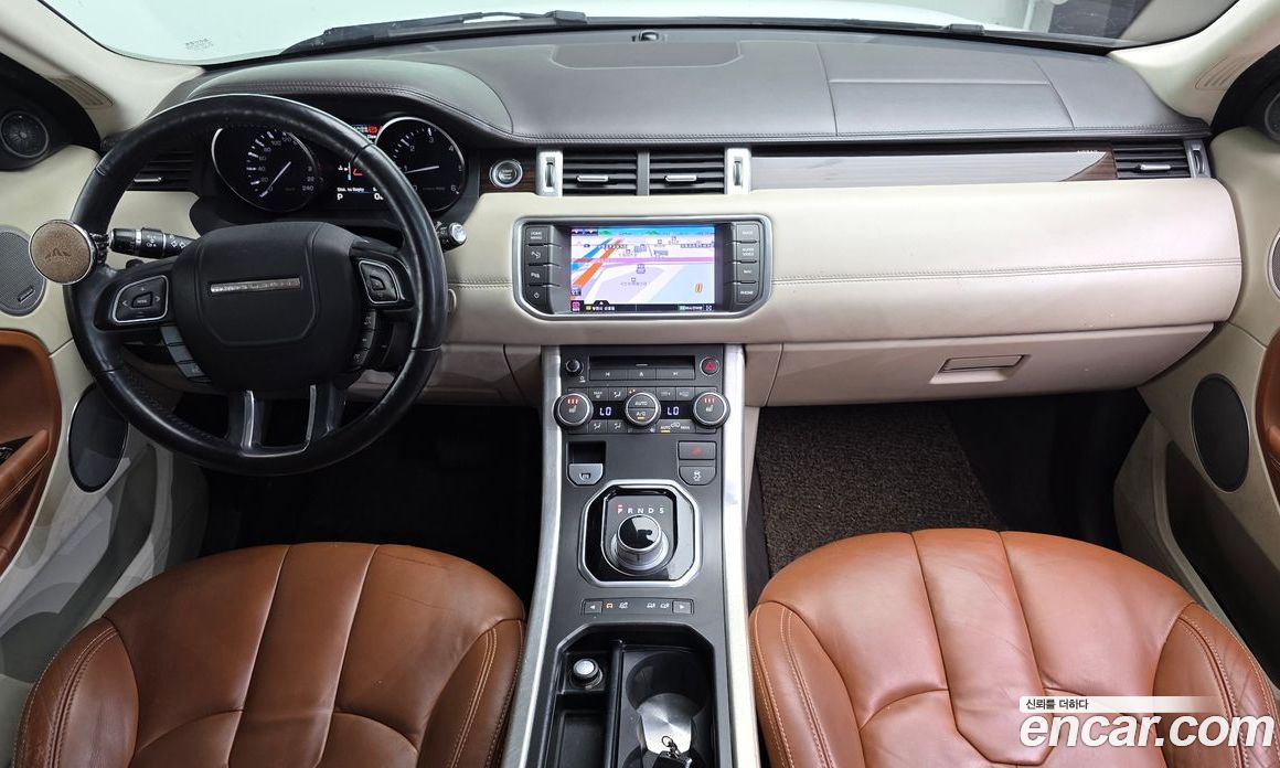 Land Rover Range Rover Evoque фото 7