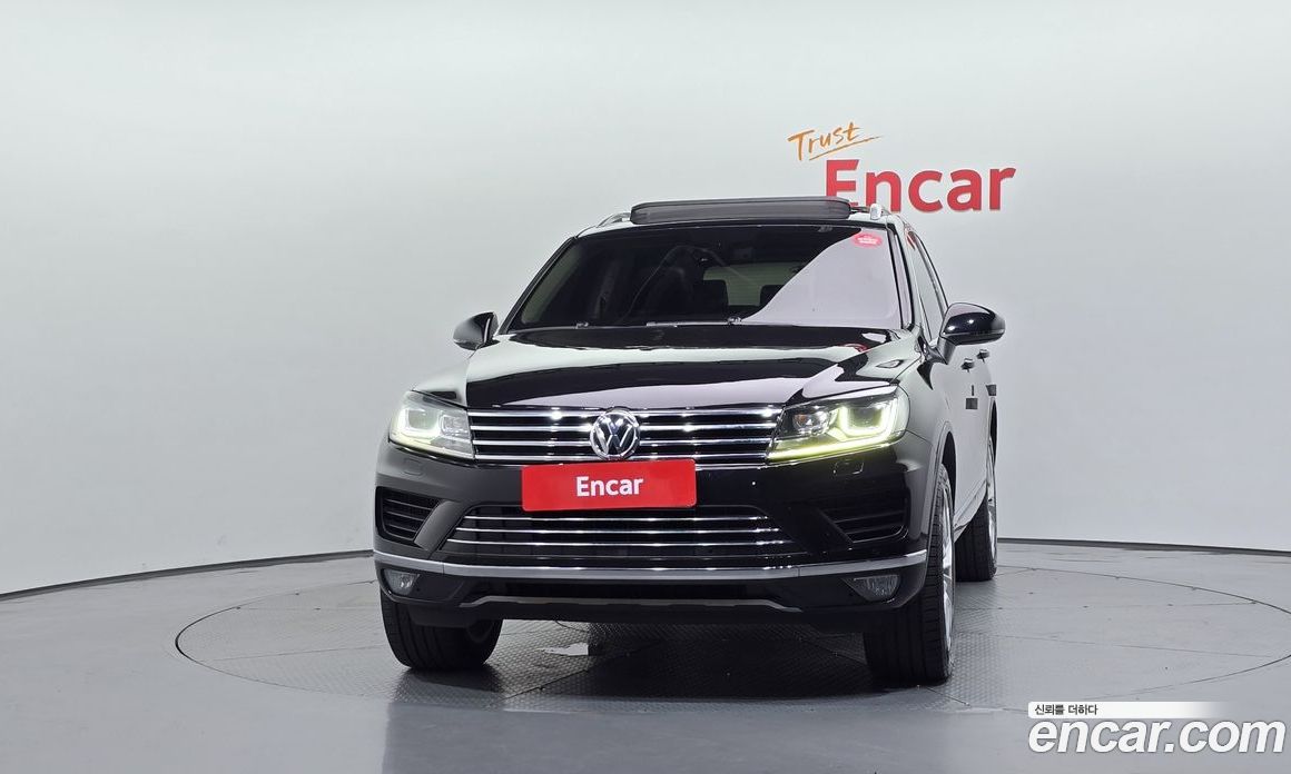 Volkswagen Touareg Restyling фото 3