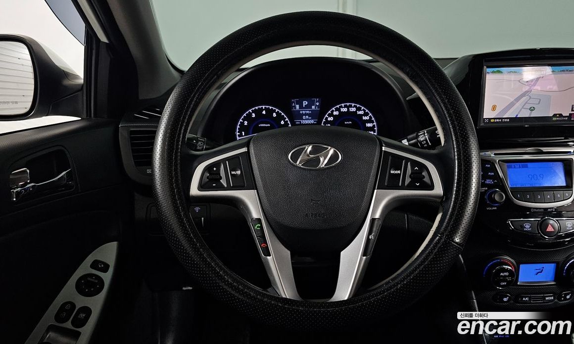Hyundai Accent (New Type) фото 13
