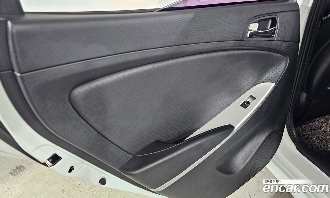 Hyundai Accent (New Type) фото 25