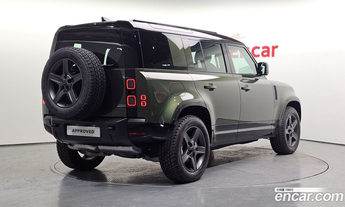 Land Rover Defender (L663) фото 2