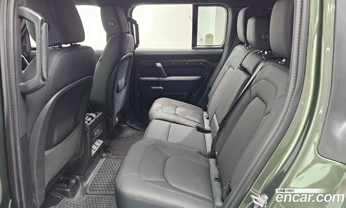 Land Rover Defender (L663) фото 4