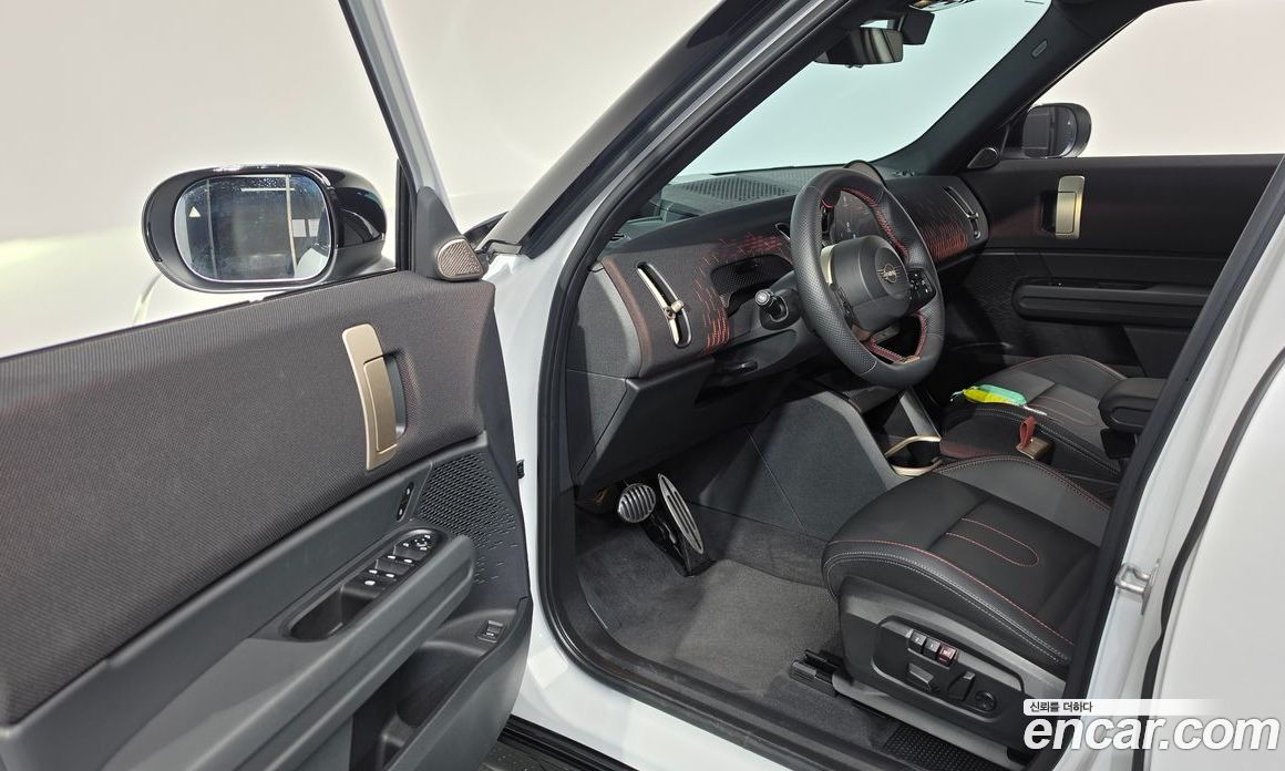 Mini Cooper Countryman S 3rd Gen фото 9
